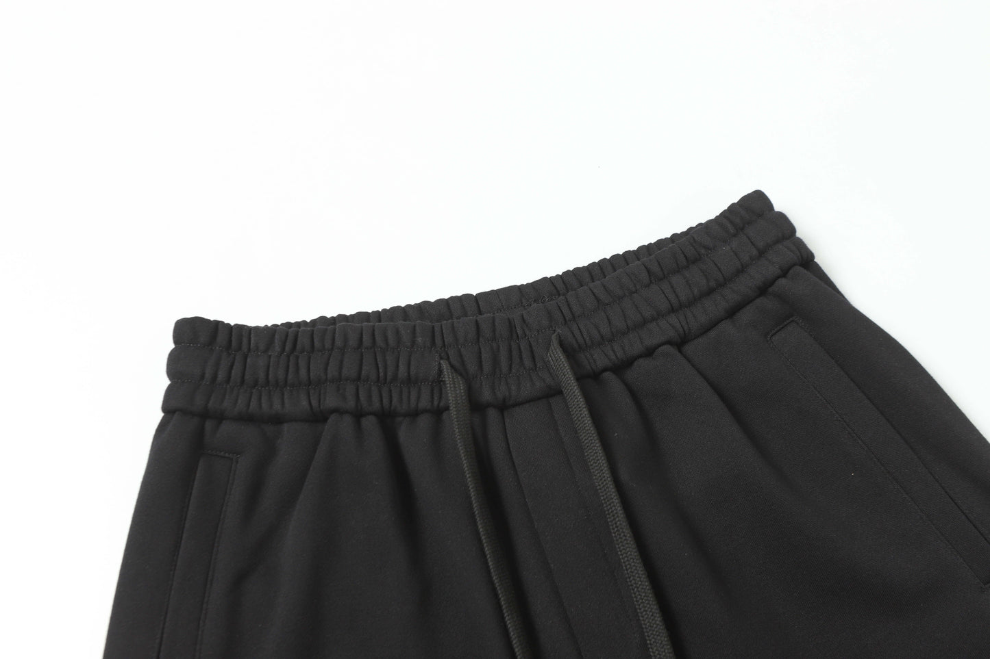 NEW Shorts 2279