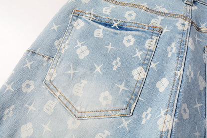 Men Streetwear Denim Shorts Light Blue Wash with White Geometric Print and Raw Hem 5089