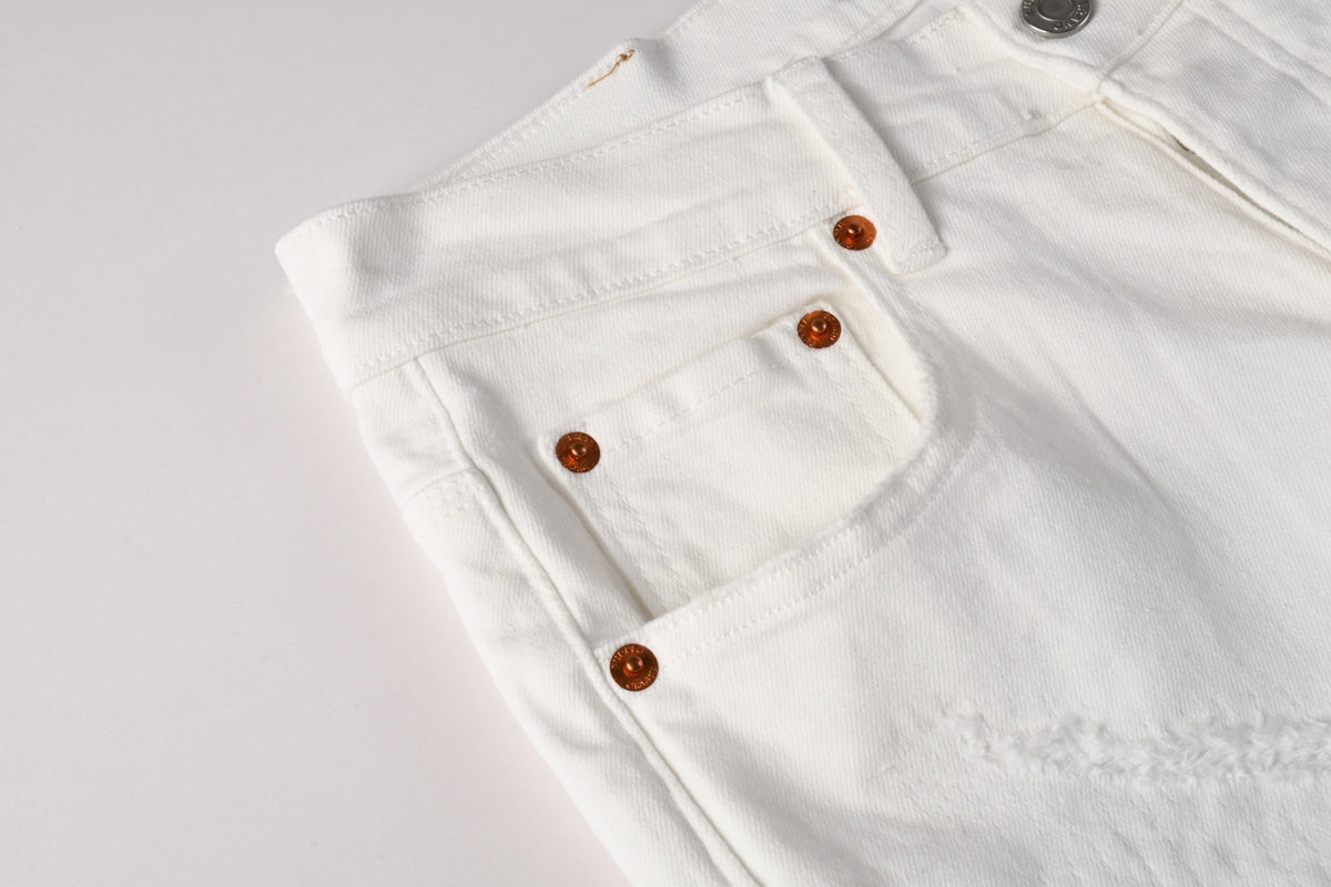 Men Classic Streetwear Skinny Jeans Solid White with Subtle Distressed Details PU9118
